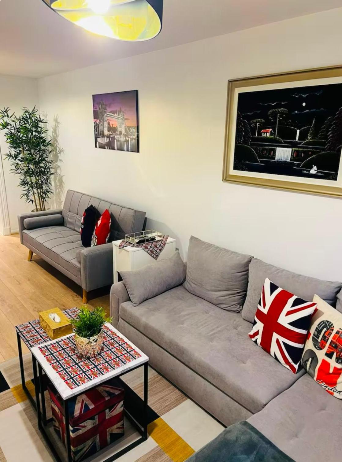 Apartment Thematic In Holloway London